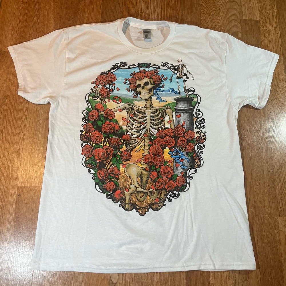 Grateful Dead Kull & Roses White Liquid Blue Men’s Sz L